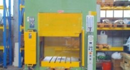 SCHOEN, UTE / B 400, HYDRAULIC, PRESSES