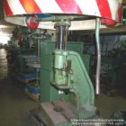 UNBEKANNT GUSSAUSFUEHRUNG, Prismafuehrung-Guss, SCREW, PRESSES