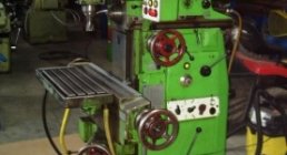 VEB UHREN- UND MASCHINENFABRIK R, FUW 250x710, UNIVERSAL, MILLERS