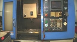 HITACHI SEIKI, VM-40II+2APC, VERTICAL, MACHINING CENTERS