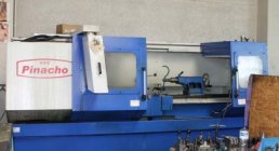 PINACHO, Taurus 520 x 2000, CENTER DRIVE, LATHES