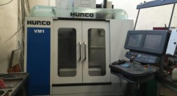 VERTICAL MACHINING CENTER HURCO , Hurco, CENTERING MACHINES, CENTERING MACHINES