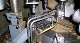 WOERNER, 8 Stationen, MULTI-SPINDLE, DRILLS