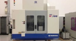 CENTRE VERTICAL PALLET CHANGE CD, DAEWOO ACE VC500, VERTICAL, MACHINING CENTERS