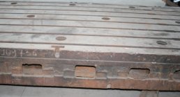 FLOOR PLATES CAST IRON CHEAP, 1.5 x 3 mt., BOLSTER PLATES, ACCESSORIES