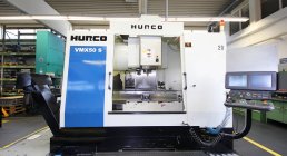 VERTICAL MACHINING CENTER HURCO , VMX 50 S, VERTICAL, MILLERS