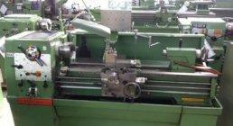 COLCHESTER, Master 2500, CENTER DRIVE, LATHES